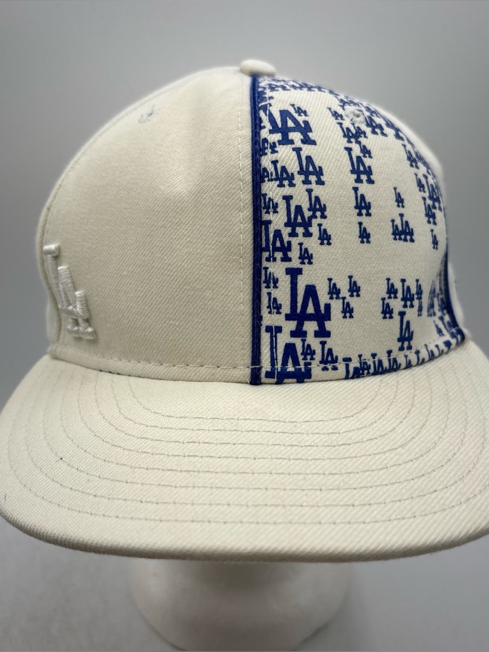 Los Angeles Dodgers New Era 59Fifty Fitted Hat 7 1/4 White/Blue All Over LA Logo